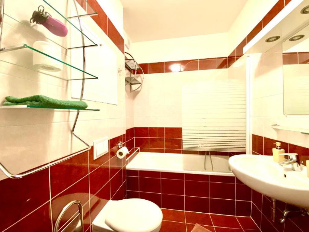 Keleti Studio Apartments Budapest Bagian luar foto