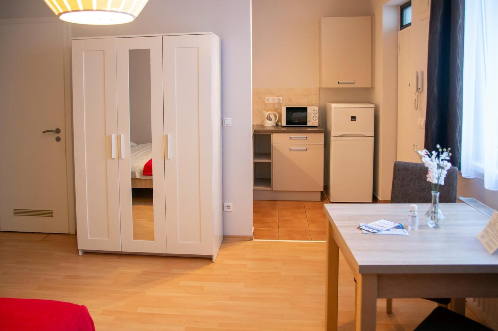 Keleti Studio Apartments Budapest Bagian luar foto
